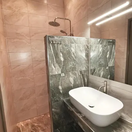 Apartment Latoura