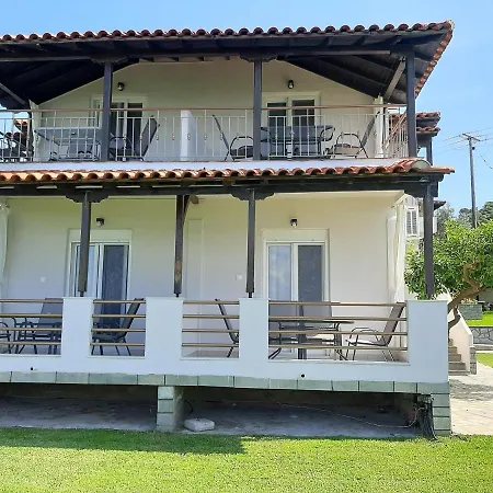 Latoura * Ормос-Панайяс