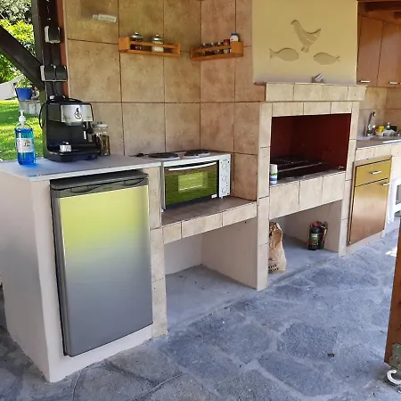 Апартаменты Latoura Ормос-Панайяс